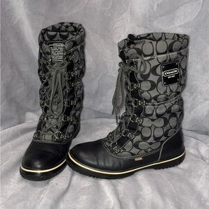 Coach Snow Boots, Lace Up, Signature Logo in Black and Gray, Women’s Size 8